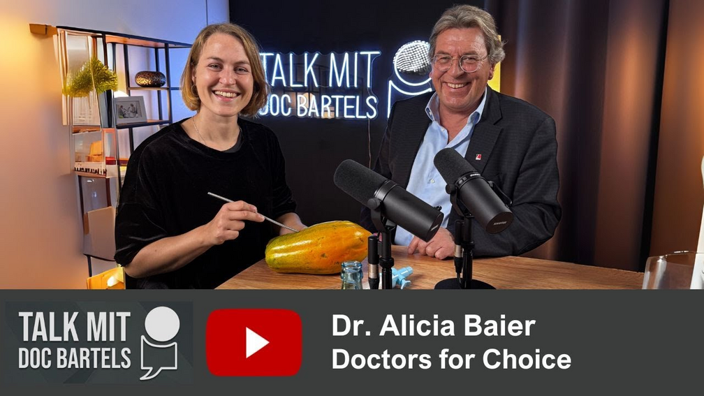 YouTube öffnen und Video starten: Tabuthema Schwangeschaftsabbrüche | Dr. Alicia Baier von Doctors for Choice bei Doc Bartels